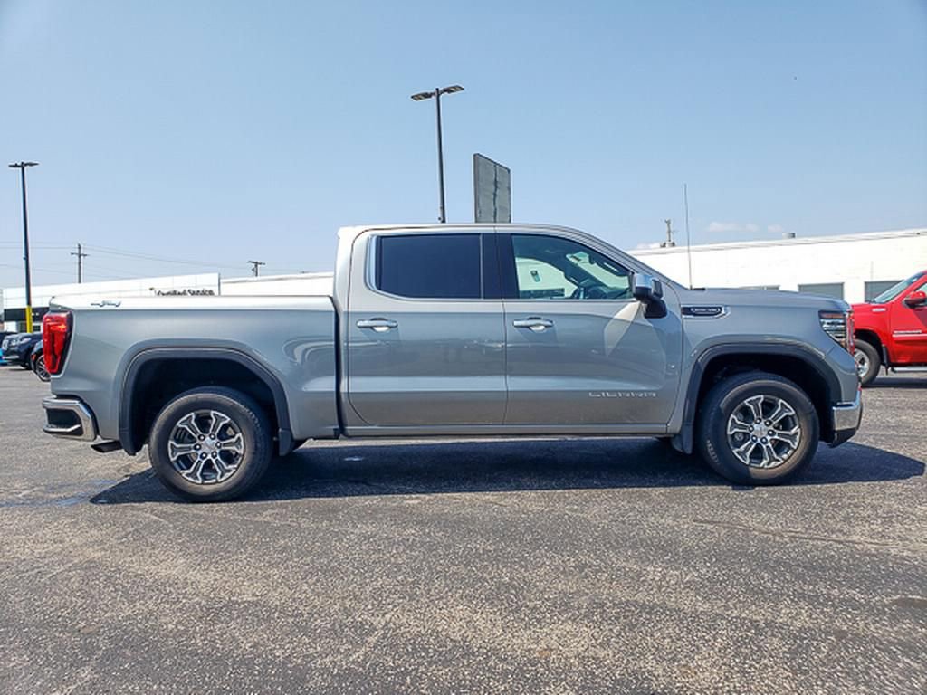 Used 2024 GMC Sierra 1500 SLT image 8