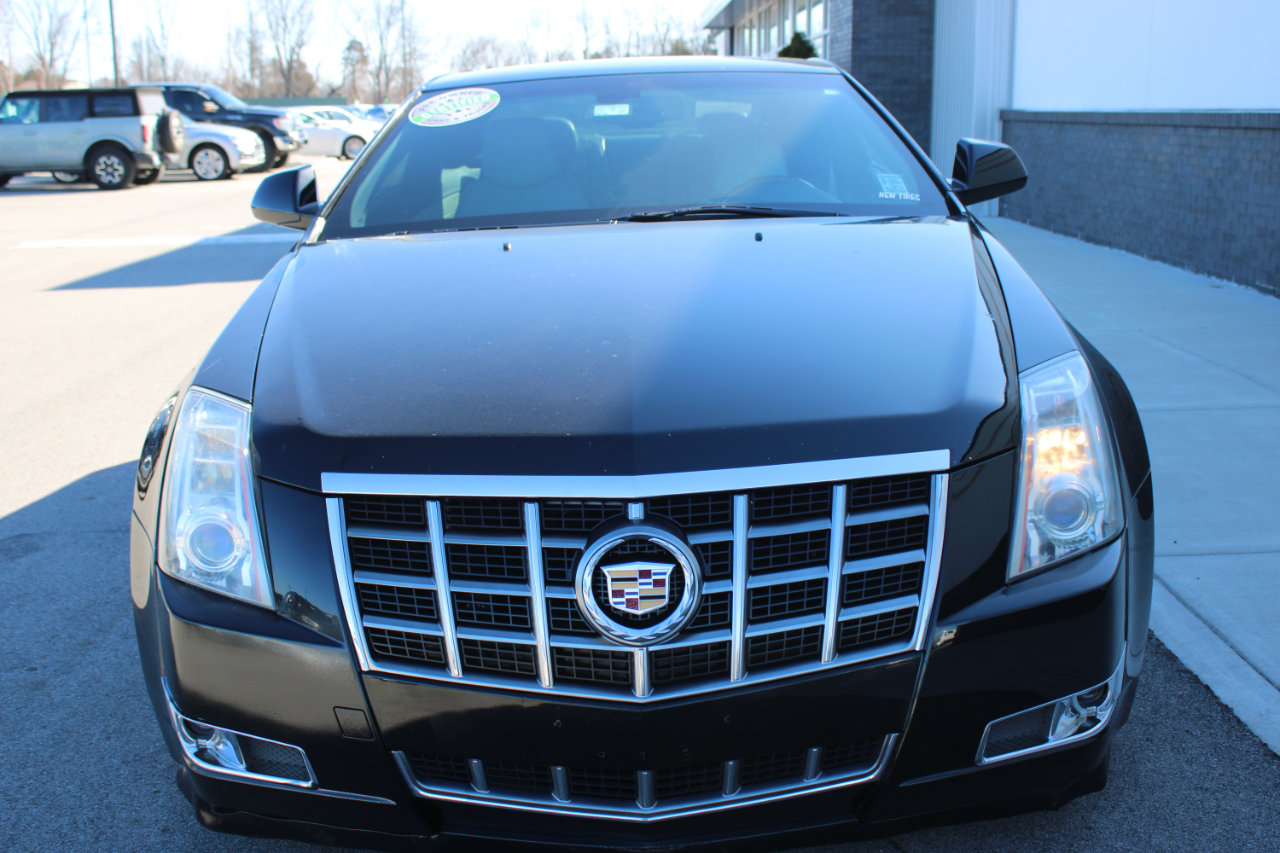 Used 2012 Cadillac CTS Performance w/ Performance Luxury Package image 2