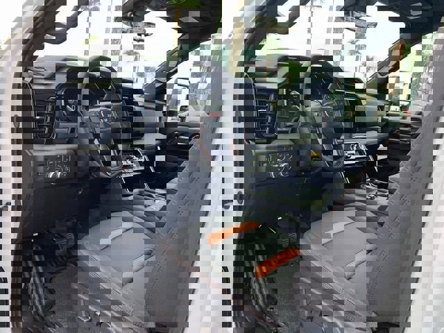New 2026 GMC Sierra 2500 AT4 w/ AT4 Premium Plus Package image 17