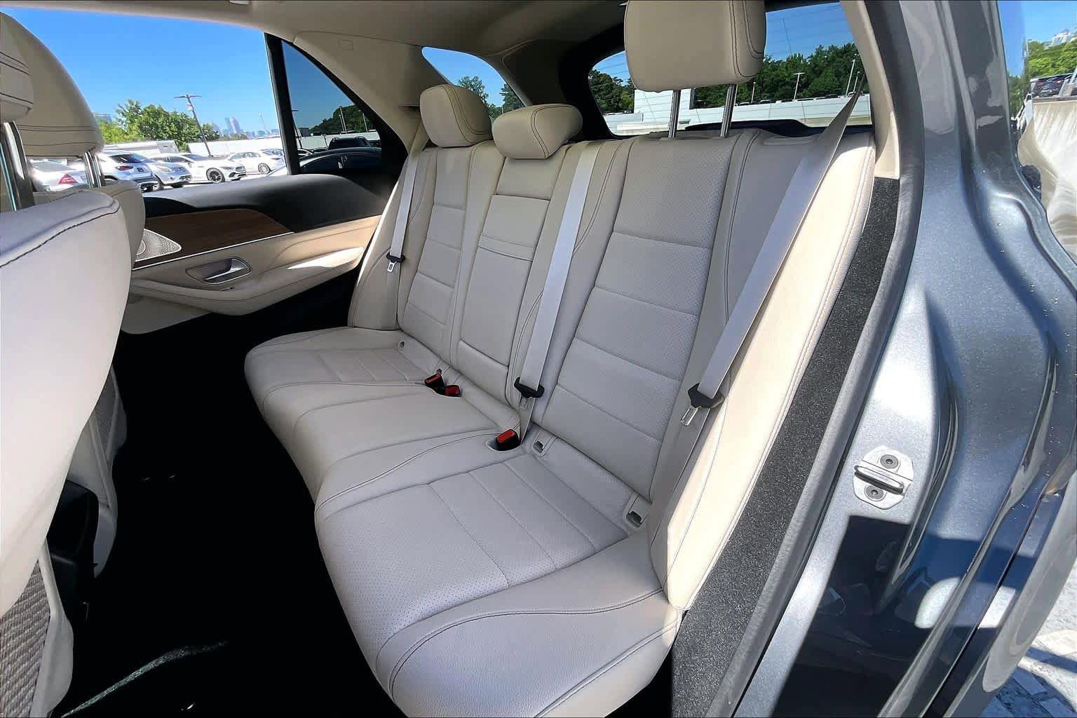 Used 2024 Mercedes-Benz GLE 350 4MATIC image 21