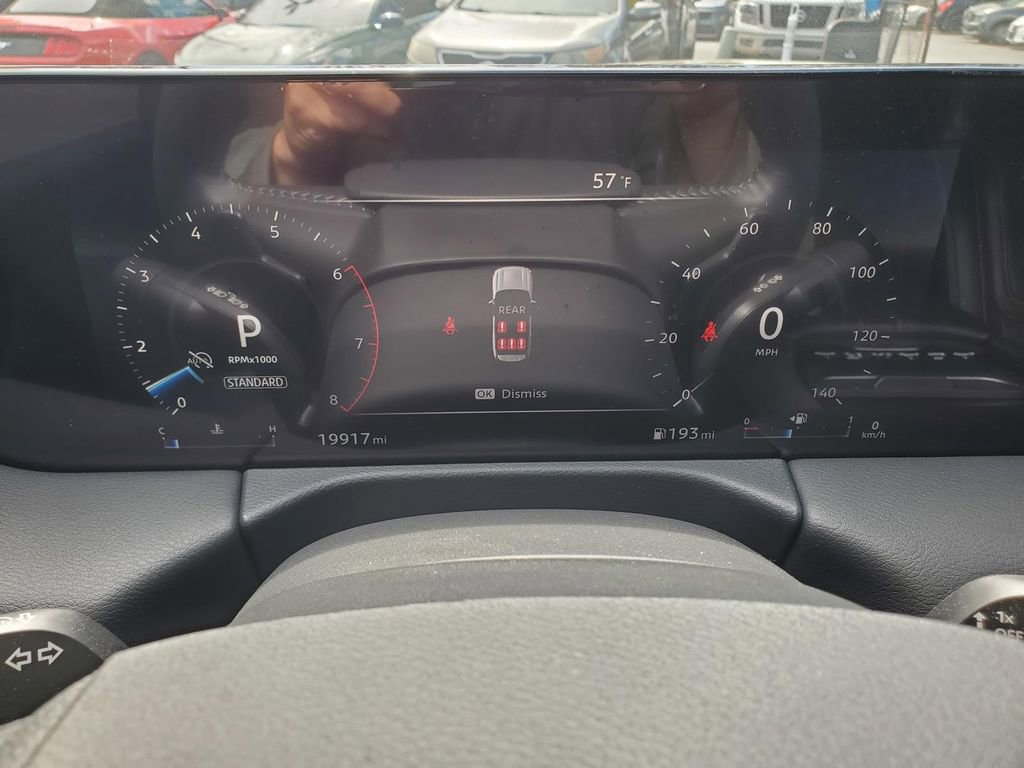 Used 2025 Nissan Armada SL w/ Captain's Chari Seat Package image 35