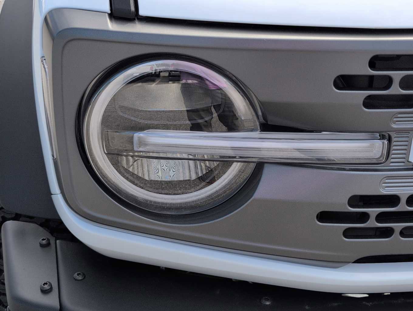 New 2025 Ford Bronco Badlands image 3