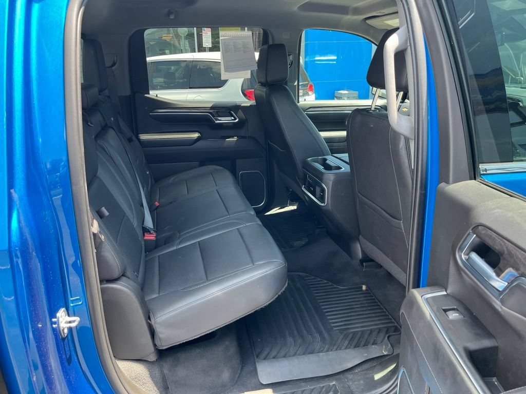 Used 2022 Chevrolet Silverado 1500 LTZ w/ LTZ Convenience Package II AWD/4WD image 55