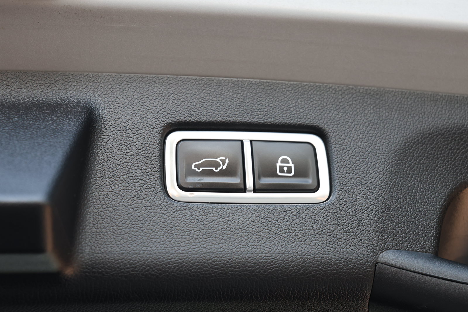 Used 2022 Kia Sorento EX w/ Panoramic Sunroof Package FWD image 36