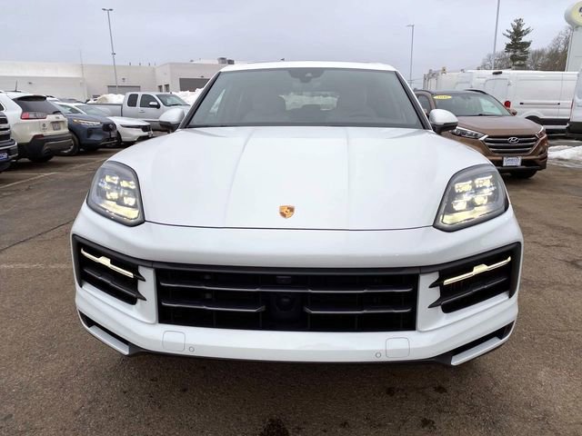 Used 2024 Porsche Cayenne image 10