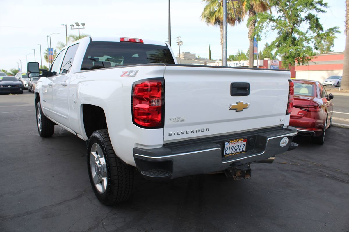 Used 2016 Chevrolet Silverado 2500 LT w/ LT Convenience Package AWD/4WD image 5