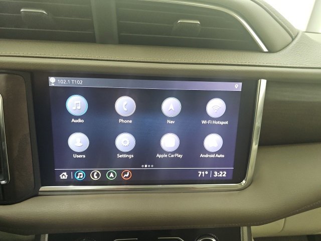 Used 2021 GMC Yukon Denali w/ Denali Premium Package image 3