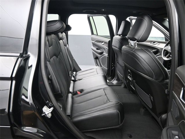 New 2026 Jeep Grand Cherokee Limited image 15
