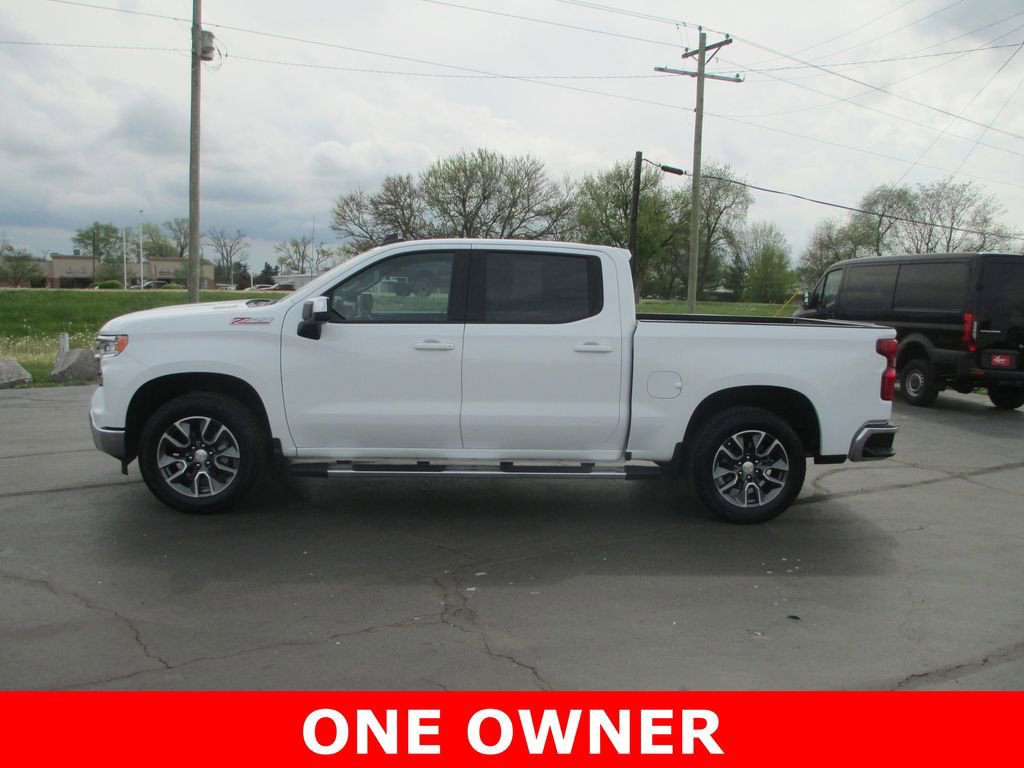Used 2025 Chevrolet Silverado 1500 LT AWD/4WD image 10