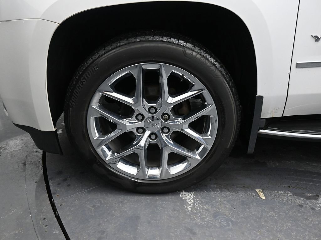 Used 2017 GMC Yukon SLT image 13