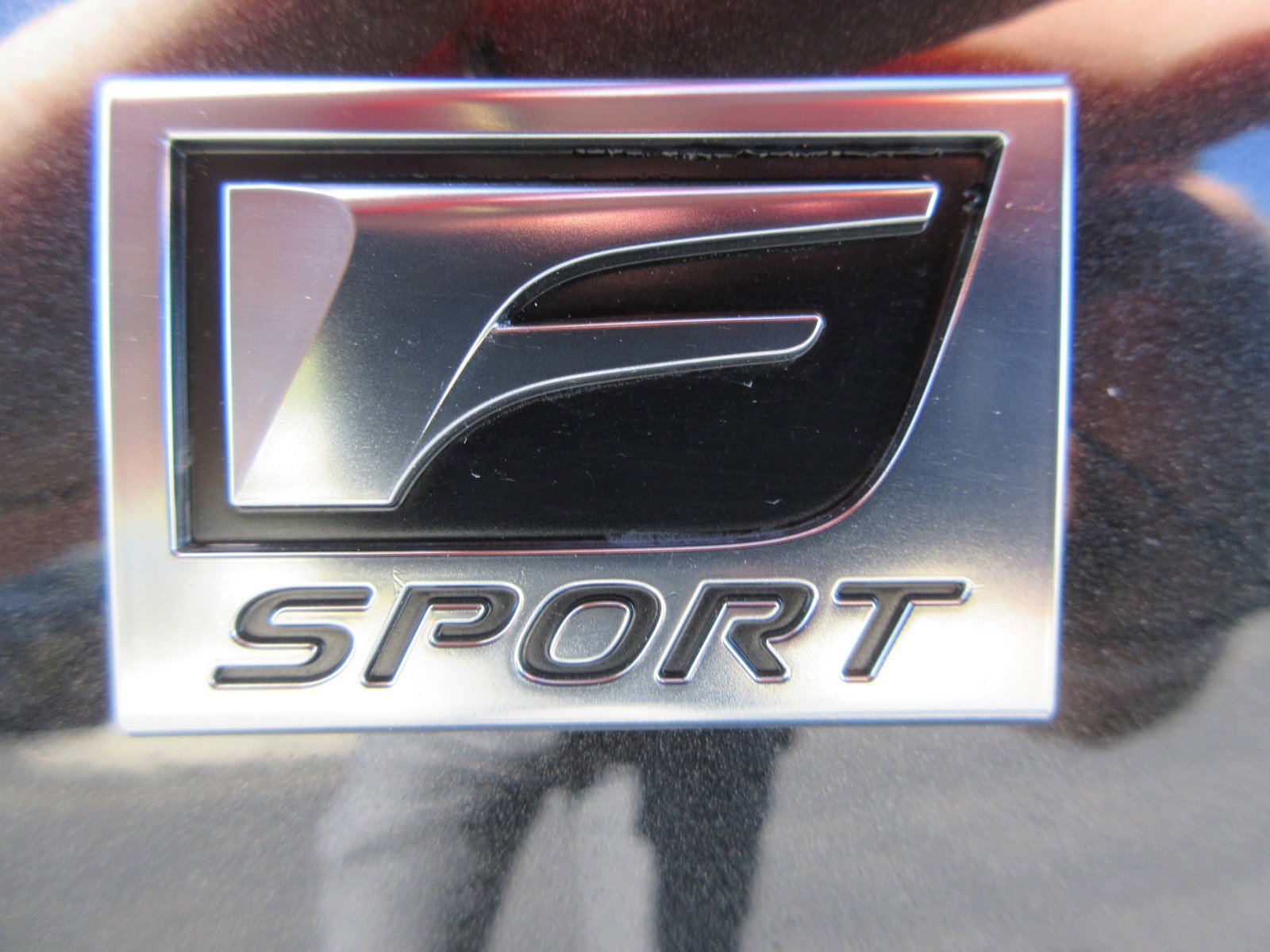 New 2026 Lexus TX 500h AWD image 3