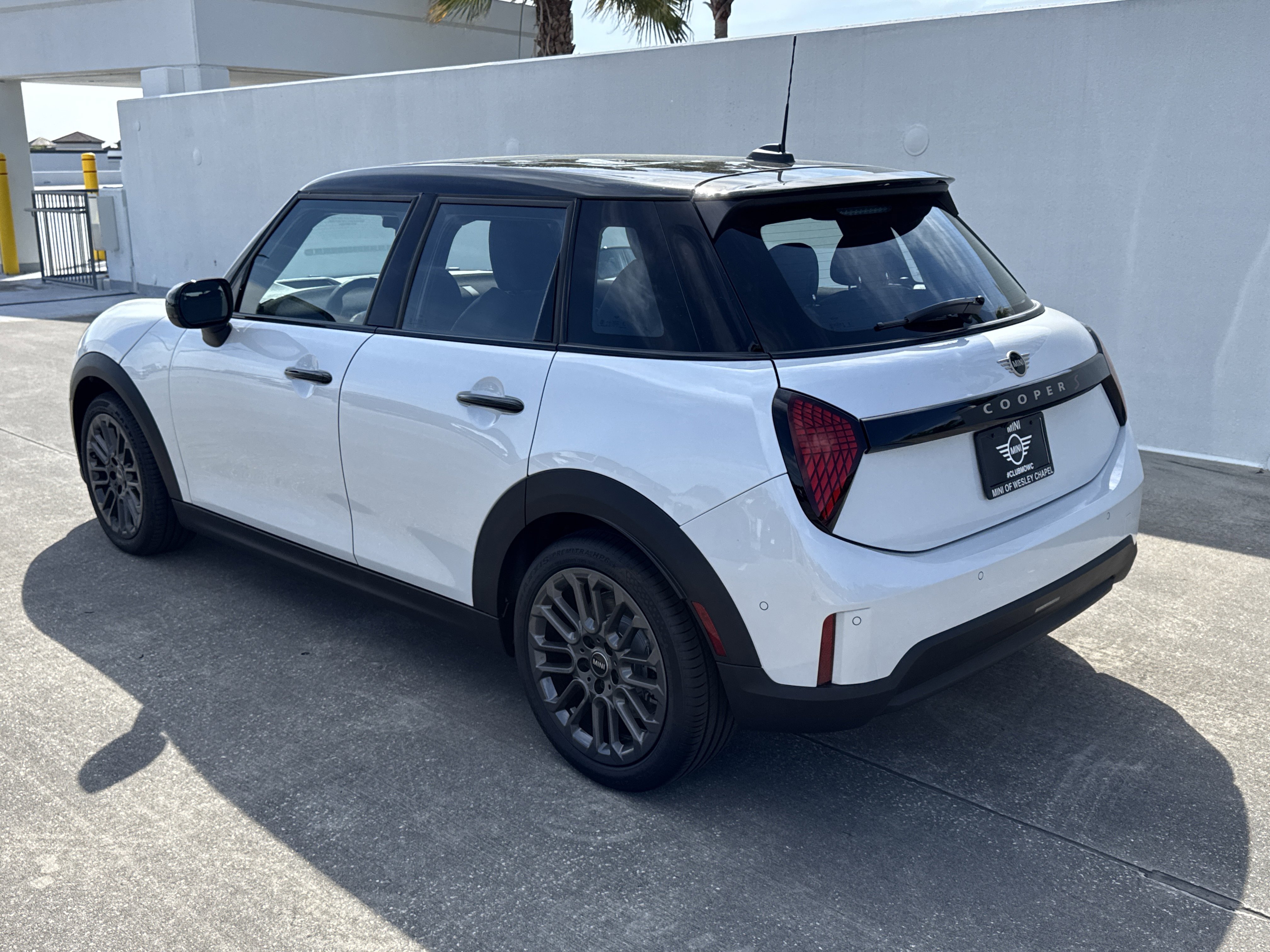 New 2026 MINI Cooper S image 5