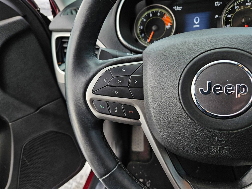 Used 2019 Jeep Cherokee Limited image 11