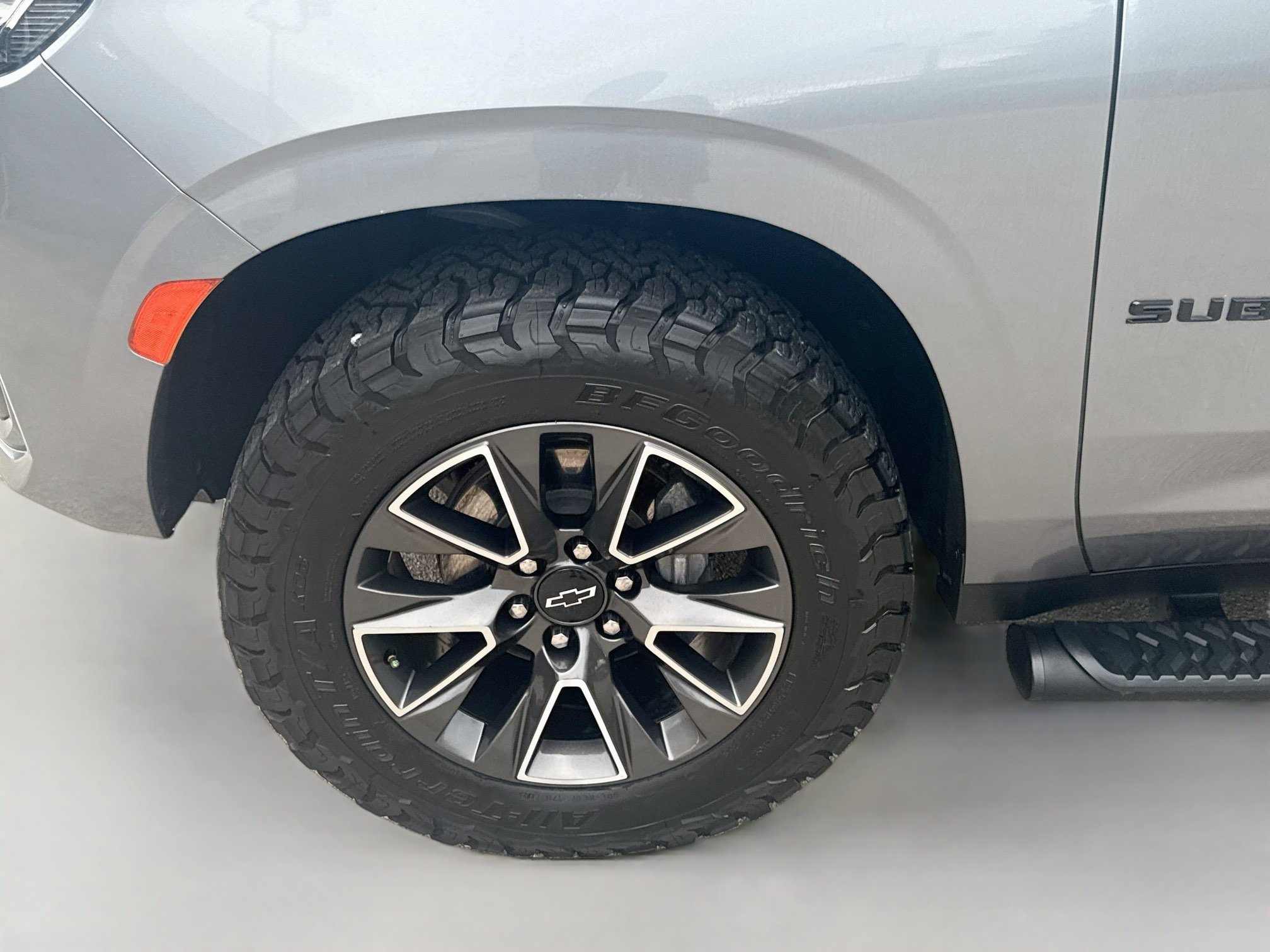 Used 2021 Chevrolet Suburban Z71 w/ Rear Media and Nav Package AWD/4WD image 36
