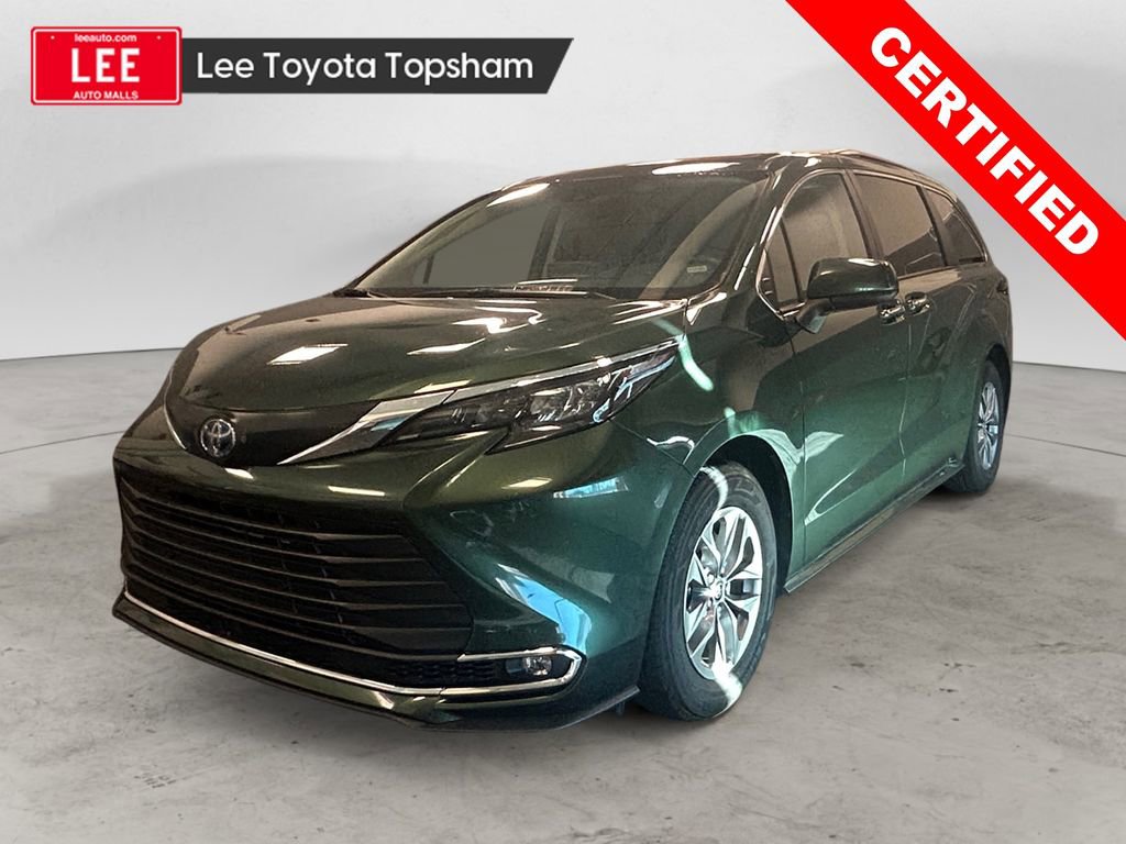 Certified 2024 Toyota Sienna XLE image 1