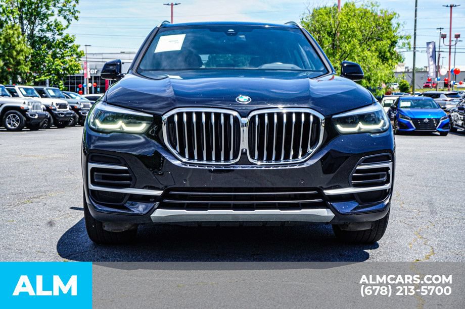 Used 2023 BMW X5 M50i RWD image 9