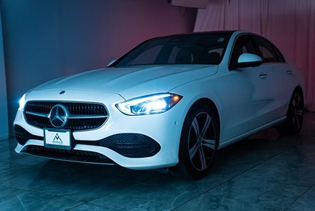 Used 2025 Mercedes-Benz C 300 4MATIC Sedan image 38