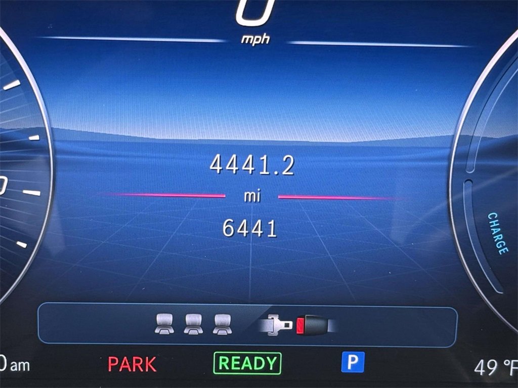 Used 2025 Mercedes-Benz GLC 350e 4MATIC image 15