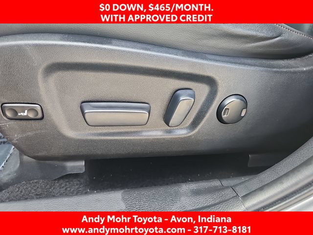 Used 2019 Toyota Highlander XLE FWD image 13