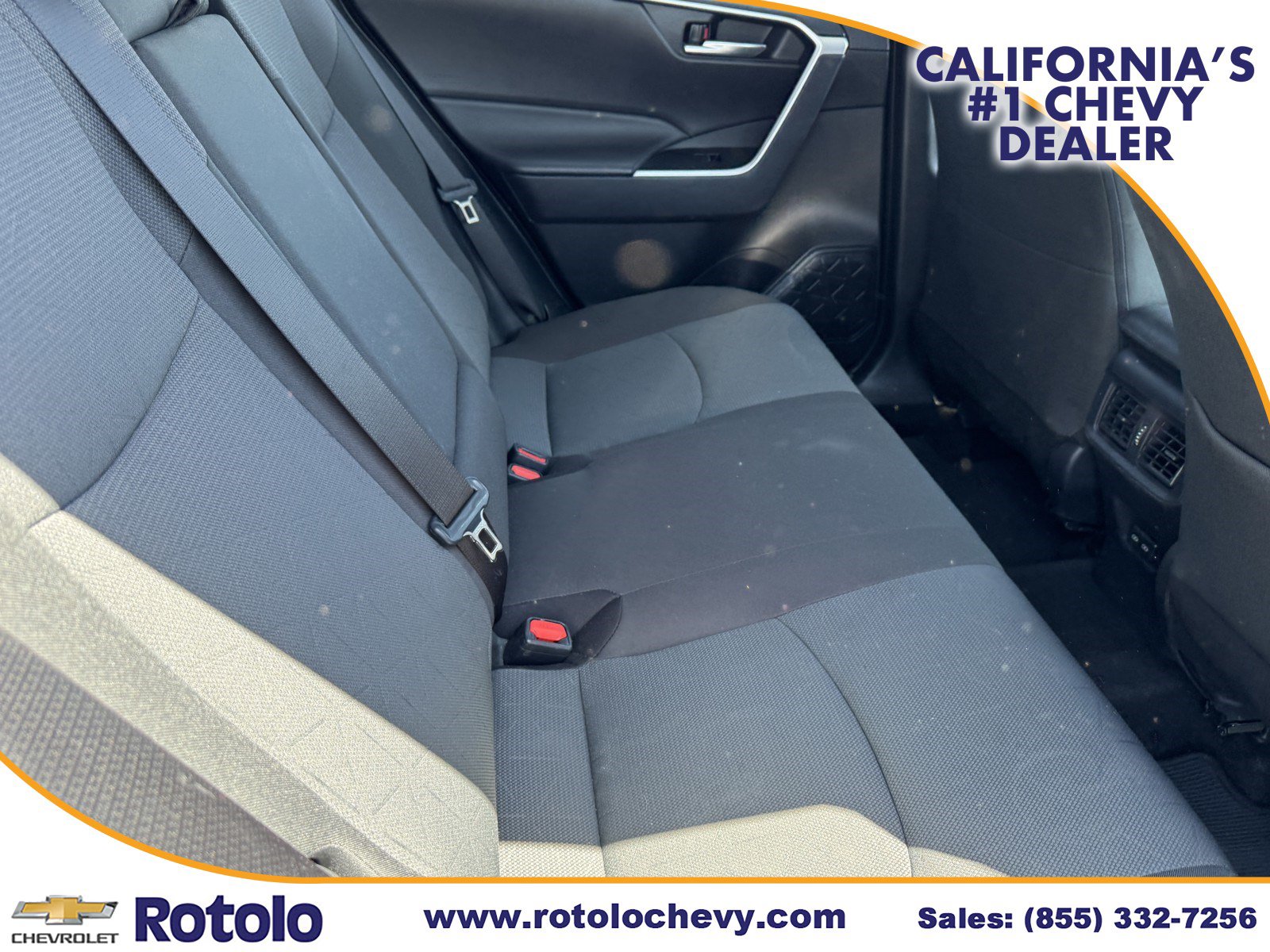 Used 2024 Toyota RAV4 XLE FWD image 10
