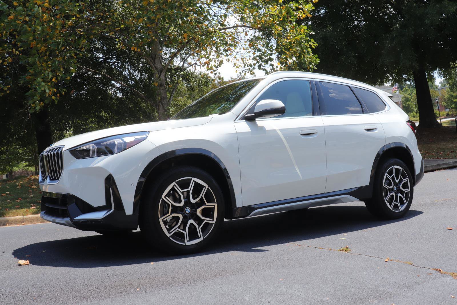 New 2026 BMW X1 xDrive28i w/ Technology Package image 1