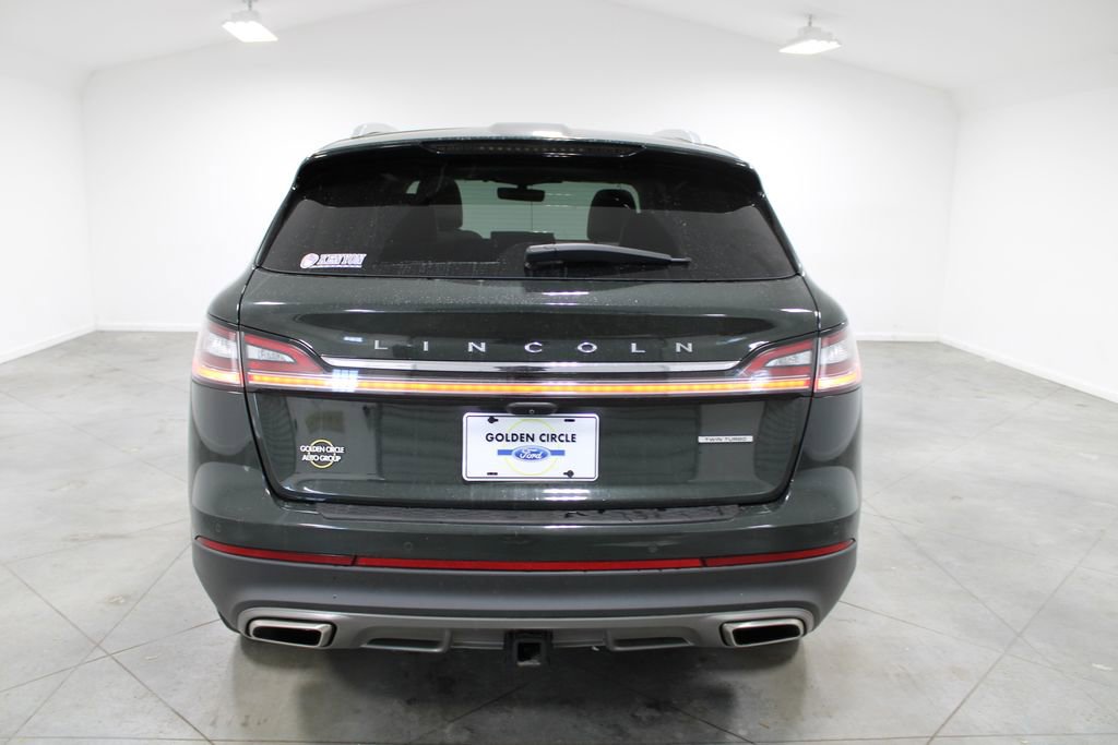 Used 2023 Lincoln Nautilus Reserve w/ Equipment Group 201A image 8