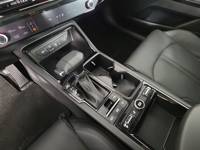 Used 2025 Kia K5 EX image 32