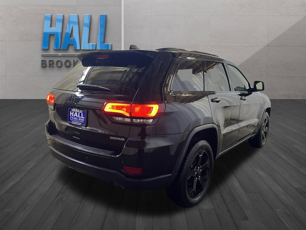 Used 2018 Jeep Grand Cherokee Laredo image 5