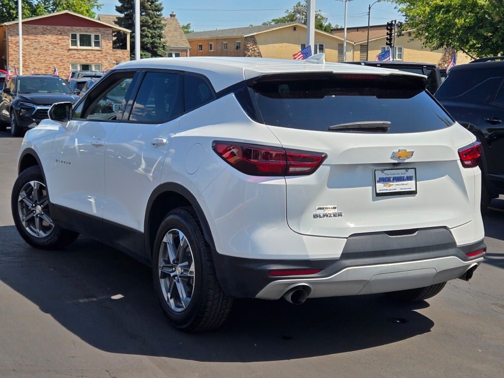 Certified 2025 Chevrolet Blazer LT FWD image 15