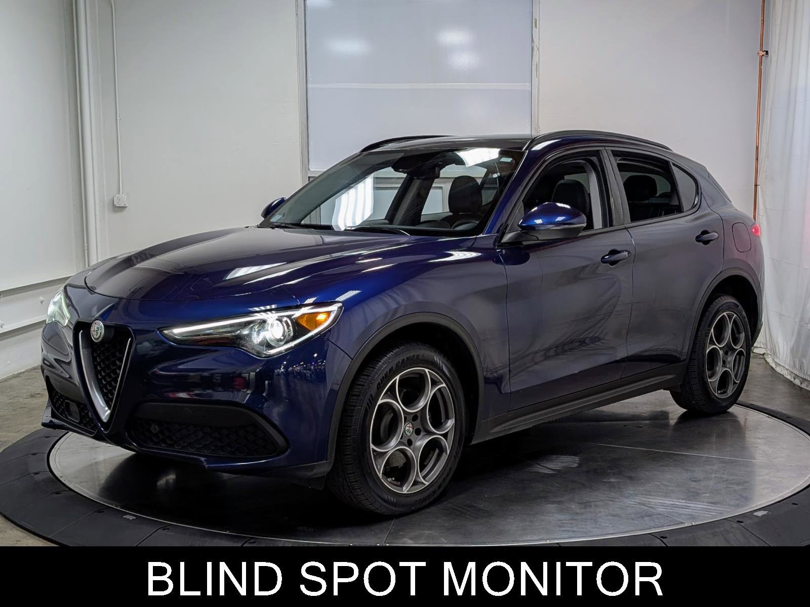 Used 2018 Alfa Romeo Stelvio Sport w/ Quick Order Package 22J Sport image 4