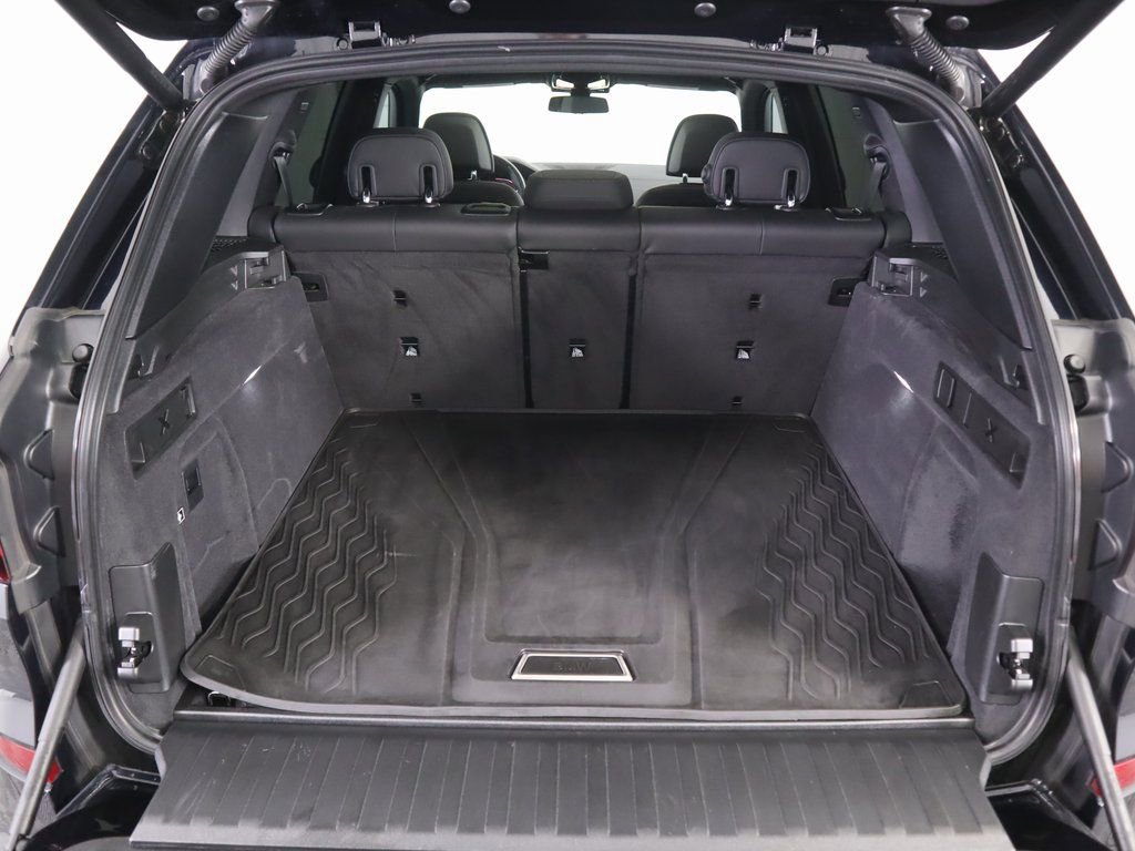 Used 2023 BMW X5 M50i w/ Executive Package image 29