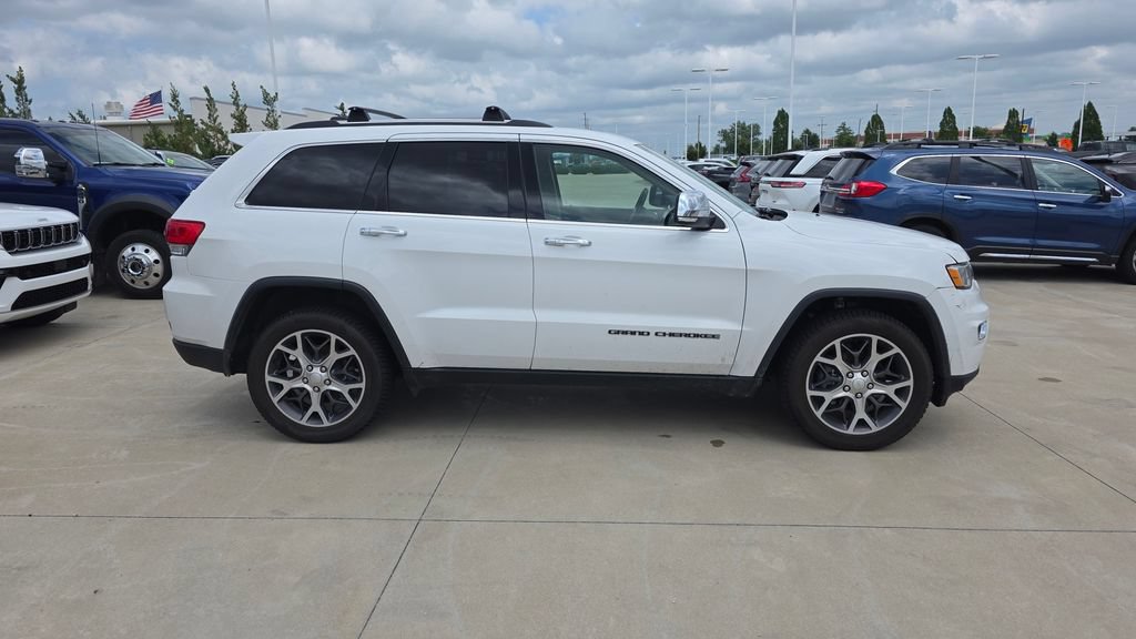 Used 2019 Jeep Grand Cherokee Limited AWD/4WD image 6