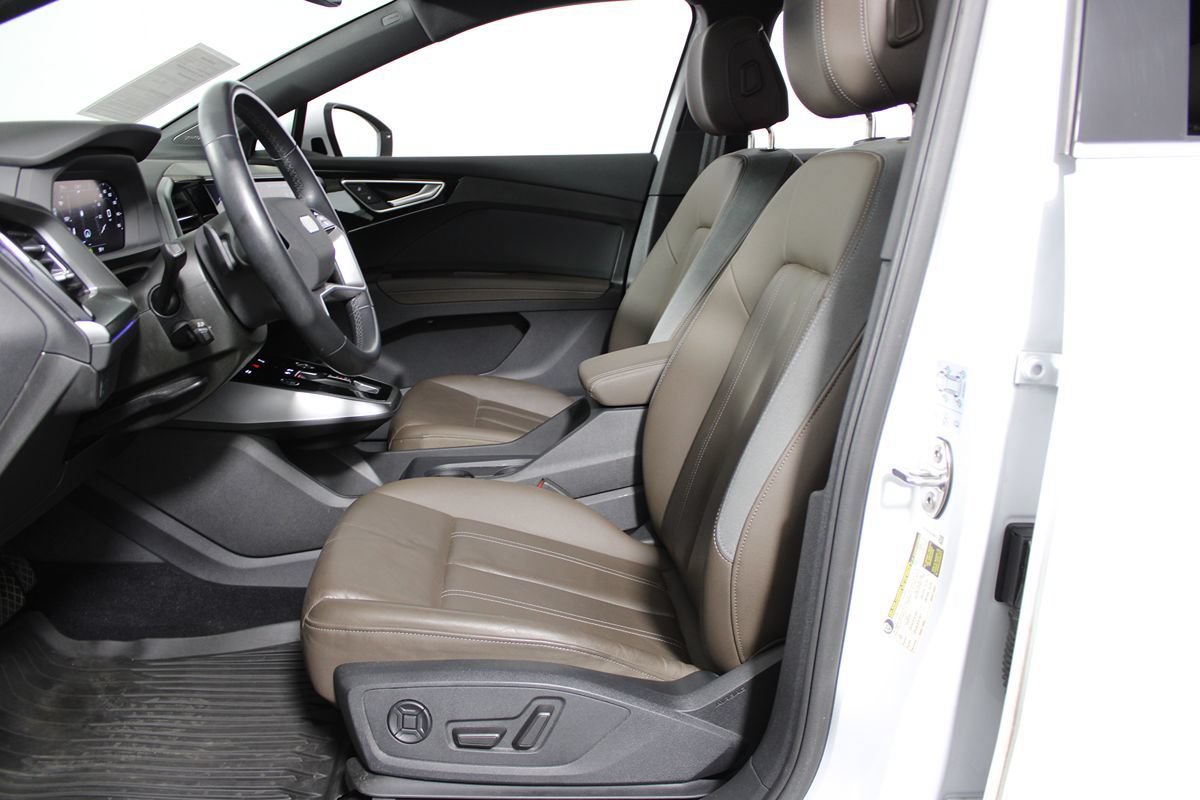 Used 2023 Audi Q4 e-tron Premium Plus w/ Premium Plus RWD image 27
