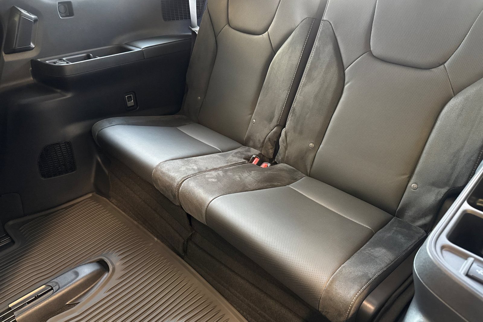 Used 2025 Lexus TX 350 AWD w/ Technology Package image 17