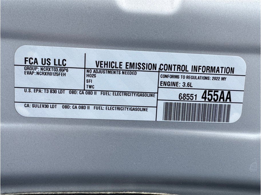 Used 2022 Chrysler Pacifica Touring-L FWD image 29