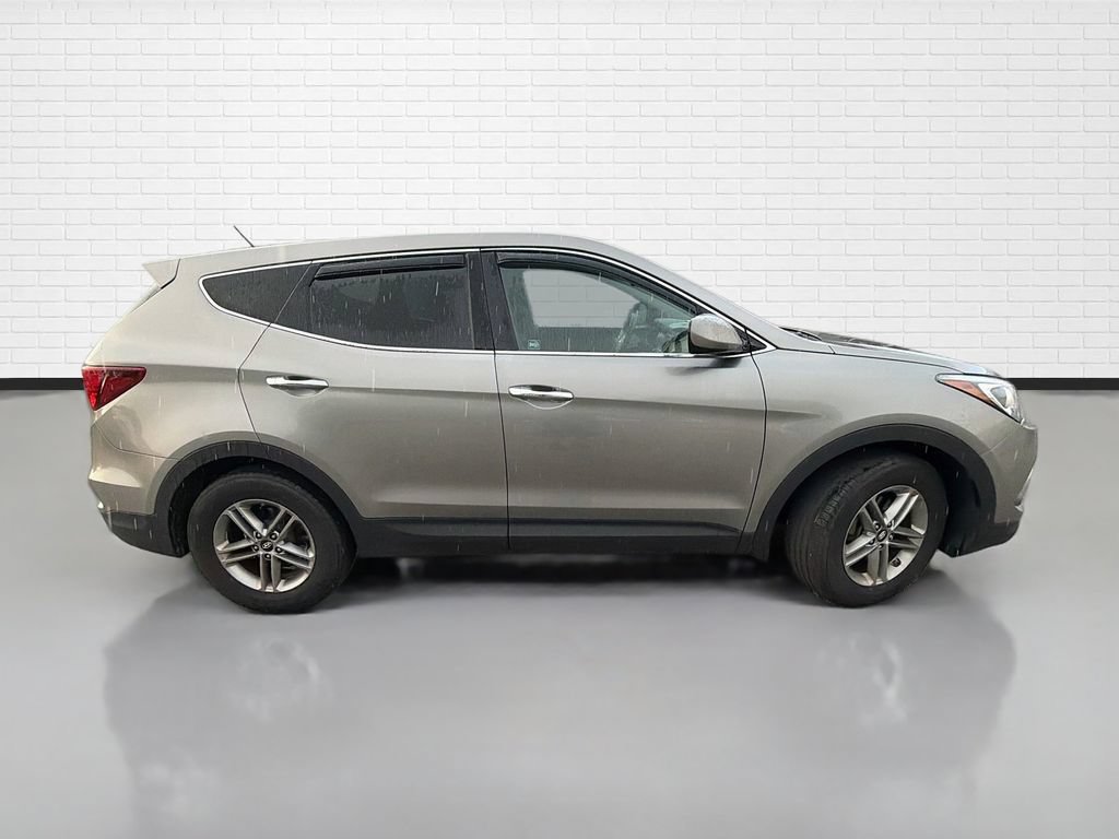 Used 2018 Hyundai Santa Fe Sport FWD image 9