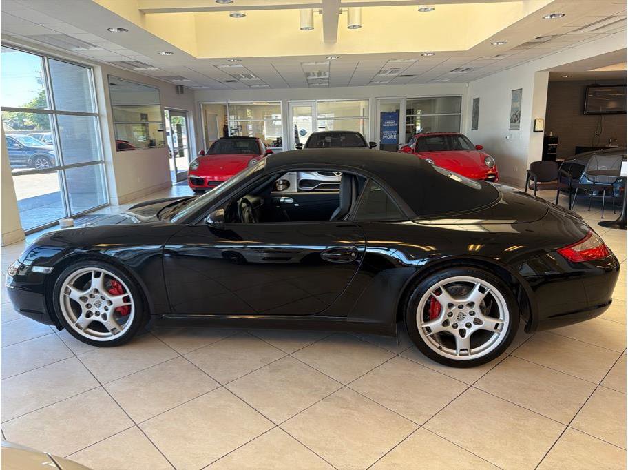 Used 2005 Porsche 911 Carrera S RWD image 17