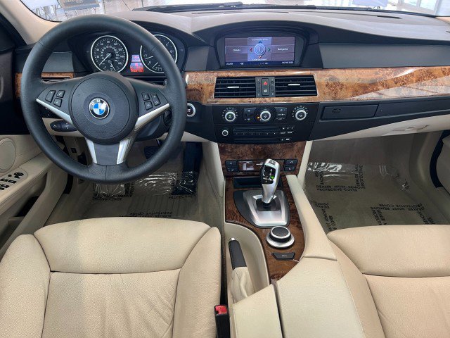 Used 2008 BMW 528xi Sedan AWD/4WD image 18