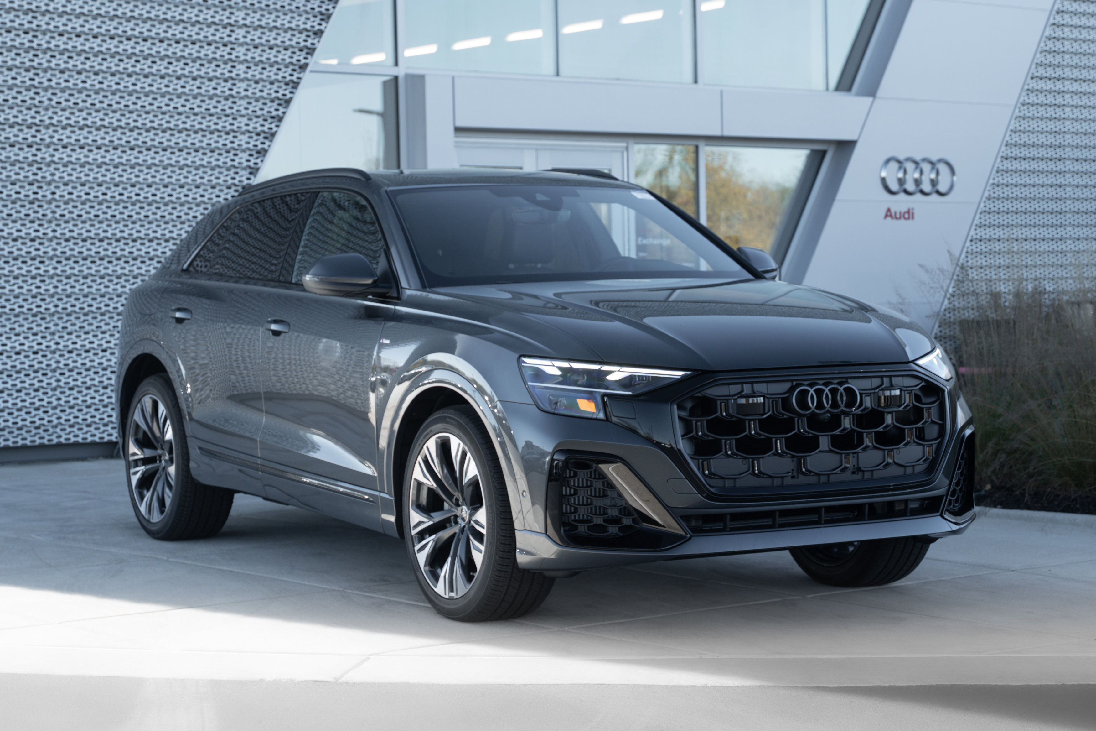 New 2026 Audi Q8 Premium Plus AWD/4WD video 2