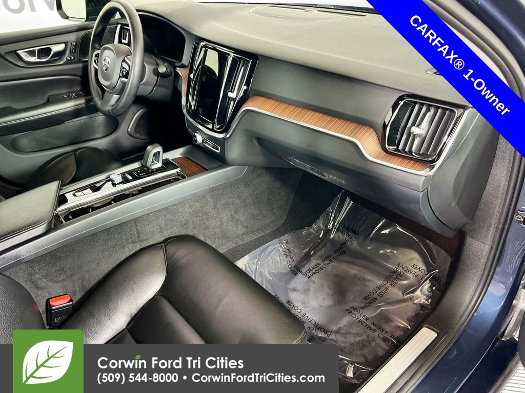 Used 2024 Volvo S60 B5 Plus image 30