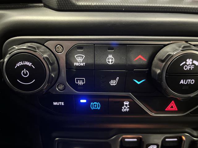 Used 2022 Jeep Wrangler Unlimited Rubicon 4xe w/ Steel Bumper Group image 7