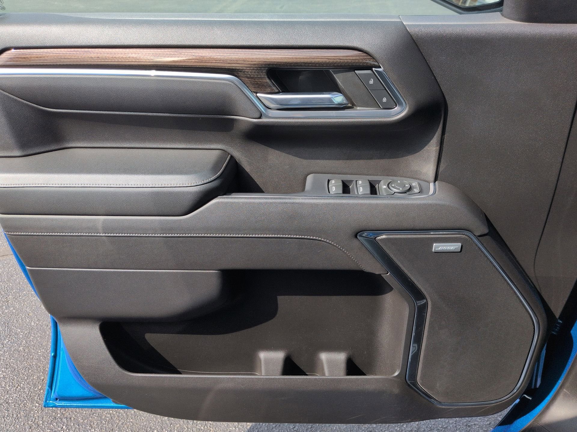 Certified 2022 Chevrolet Silverado 1500 RST AWD/4WD image 22