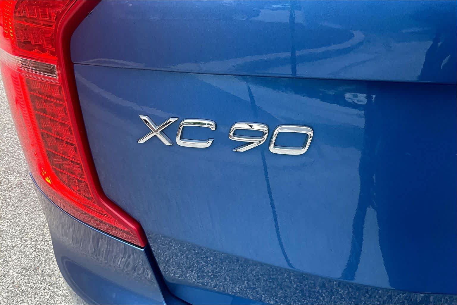 Used 2019 Volvo XC90 T6 R-Design w/ Advanced Package AWD/4WD image 10