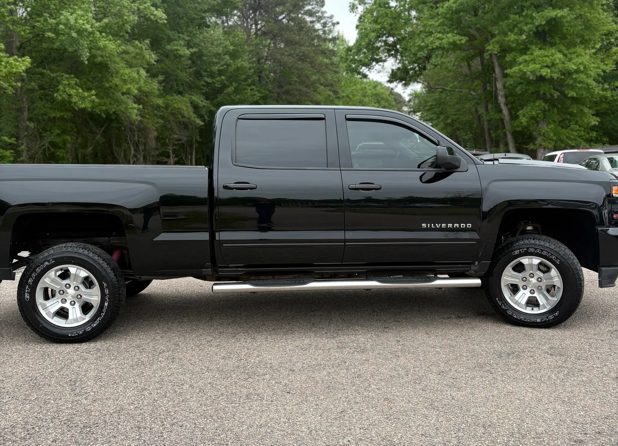 Used 2018 Chevrolet Silverado 1500 LT w/ True North Edition AWD/4WD image 8