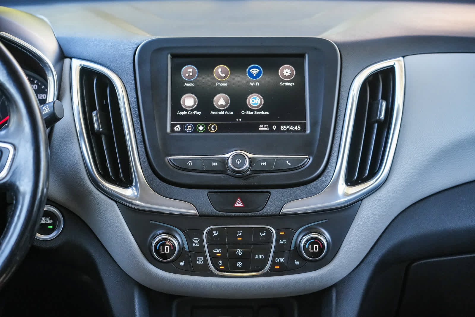 Used 2020 Chevrolet Equinox LT FWD image 13