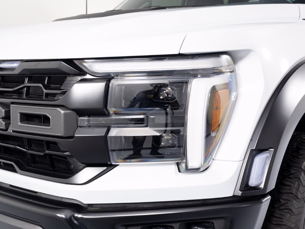 Used 2025 Ford F150 Raptor AWD/4WD image 48
