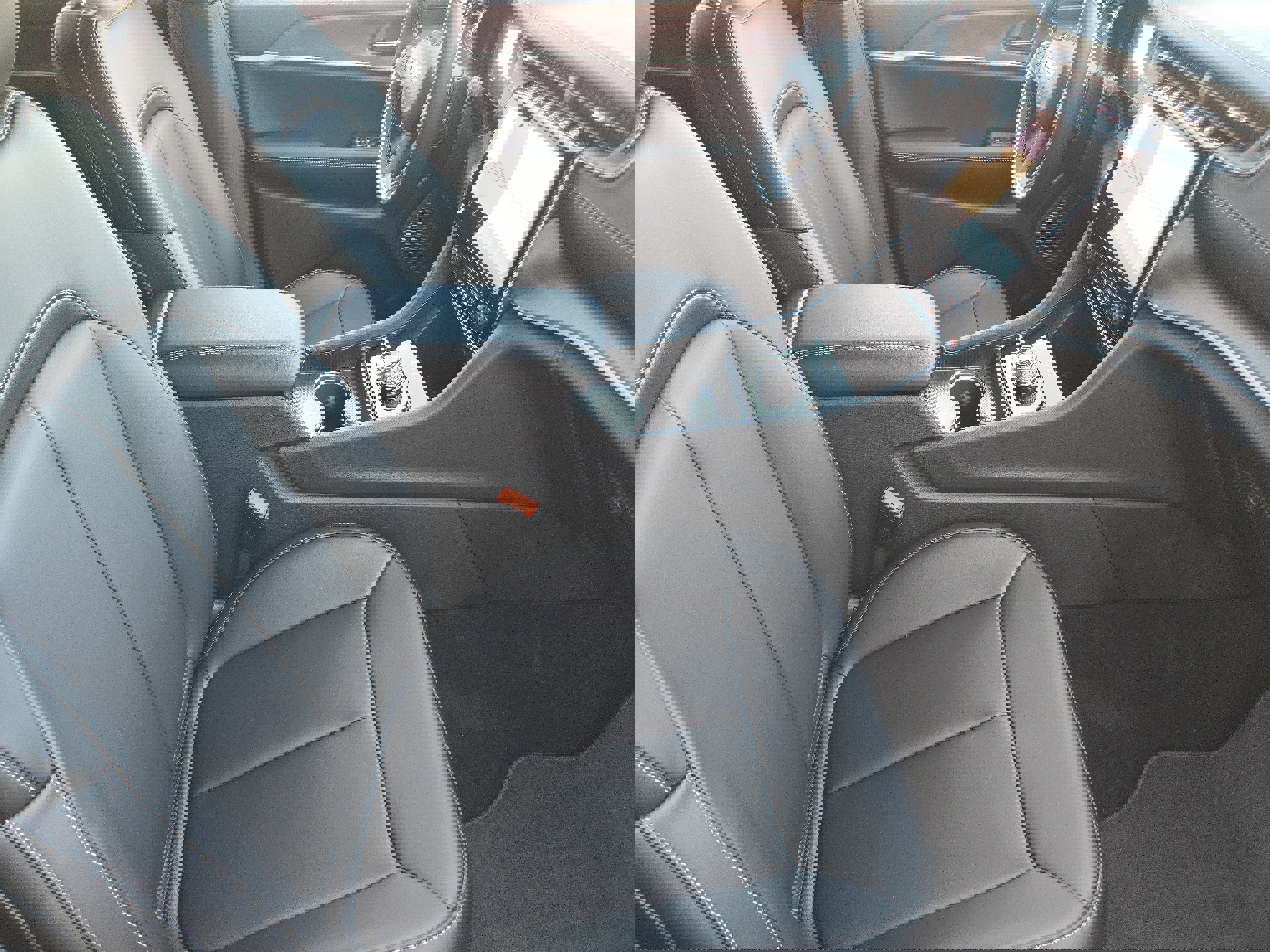 New 2025 Jeep Grand Cherokee L Limited w/ Black Appearance Package image 12