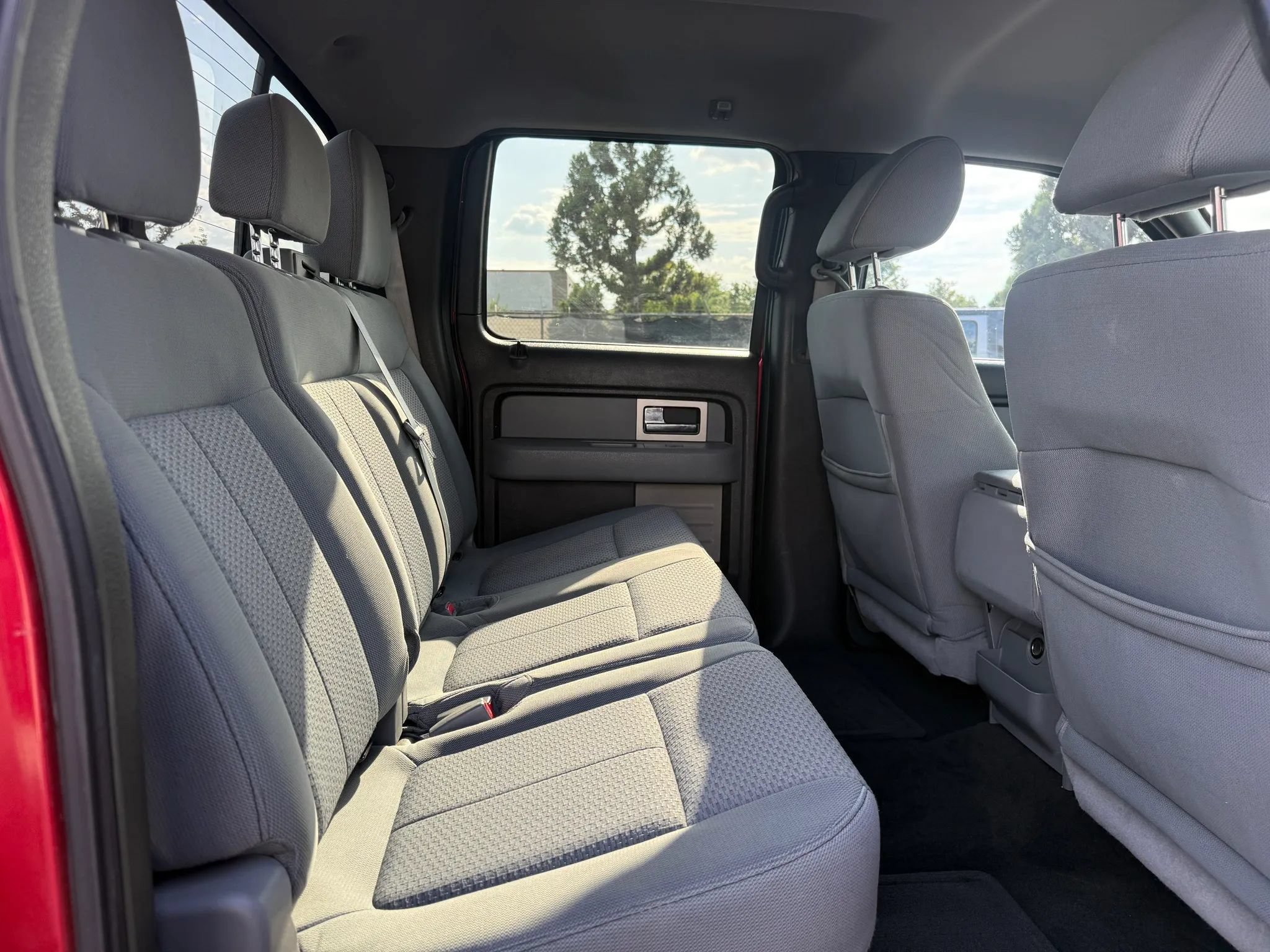 Used 2011 Ford F150 XLT w/ XLT Chrome Pkg AWD/4WD image 20