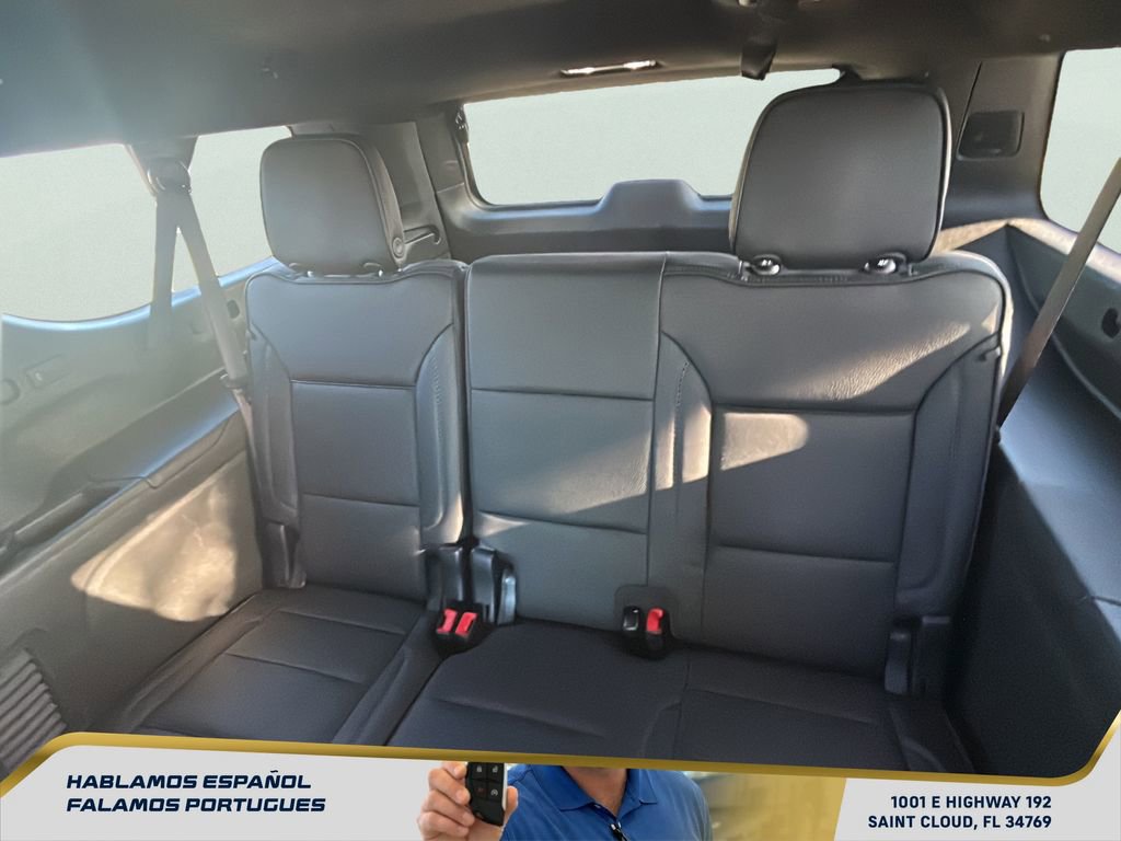Used 2025 GMC Yukon XL Denali image 31