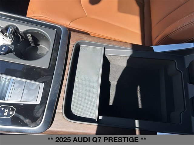 New 2025 Audi Q7 3.0T Prestige image 31